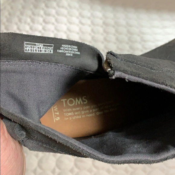 Toms Booties - Picture 2 of 2
